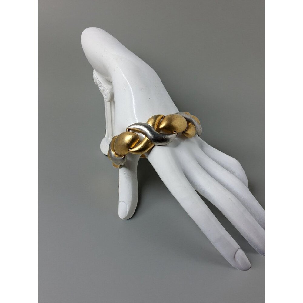 vintage Les Bernard jewelry 9" hook closure gold and silver color metal wrist br - Picture 5 of 11